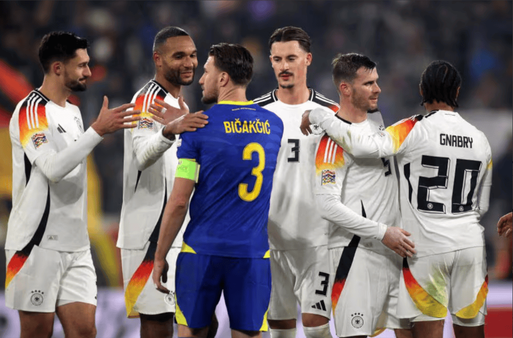 荷兰客场逼平德国,蓝衣军团表现不俗的简单介绍