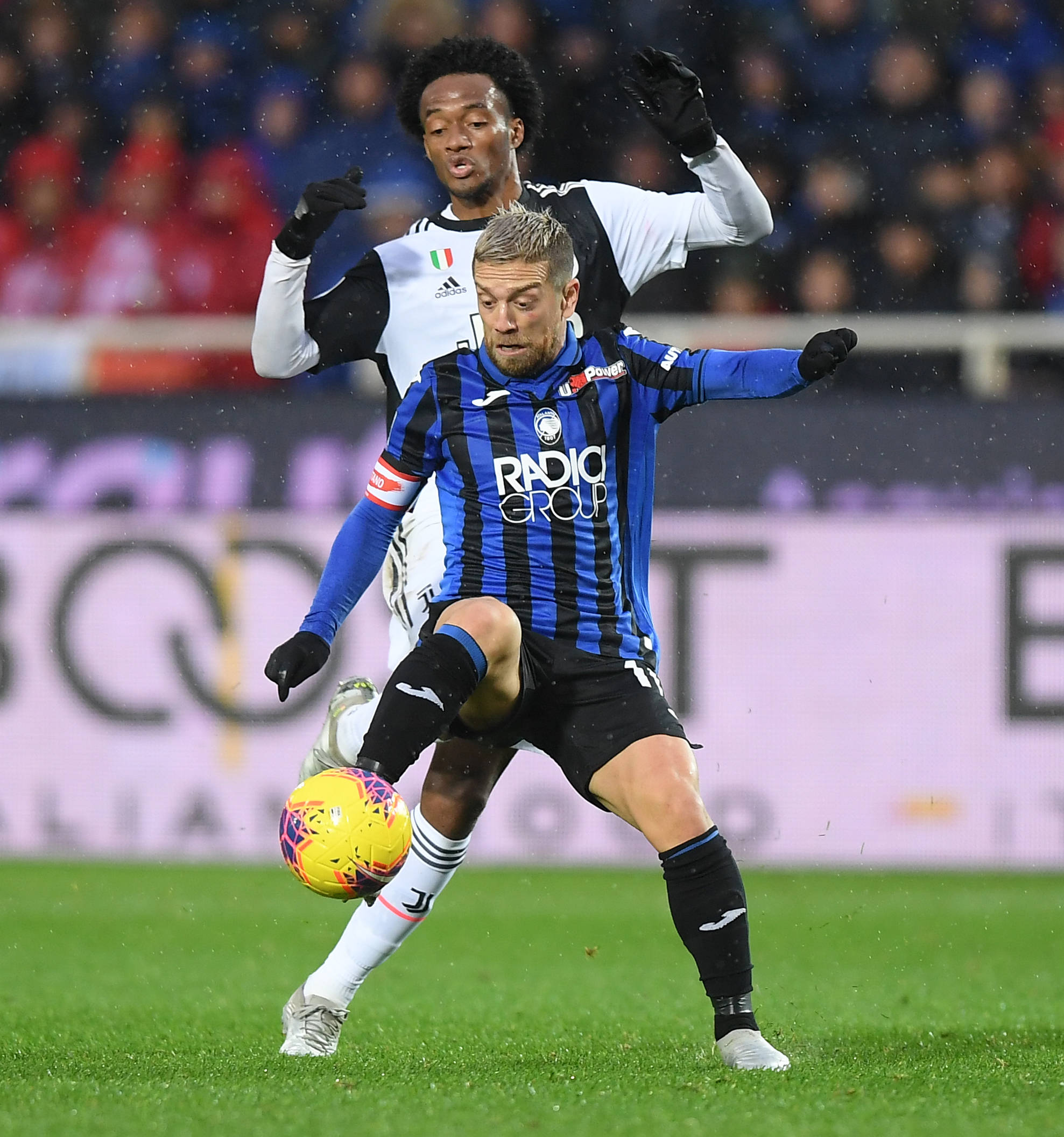 包含尤文图斯遭遇意外失利,小组第二出线的词条 包含尤文图斯遭遇意外失利,小组第二出线的词条