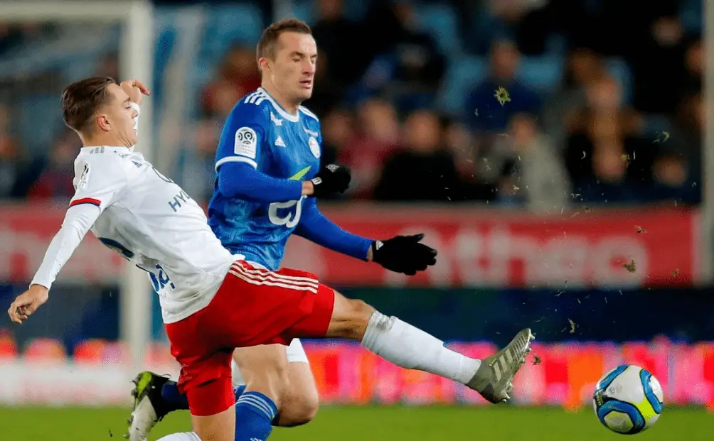 兰斯客场击败里尔,继续领跑积分榜的简单介绍 兰斯客场击败里尔,继续领跑积分榜的简单介绍