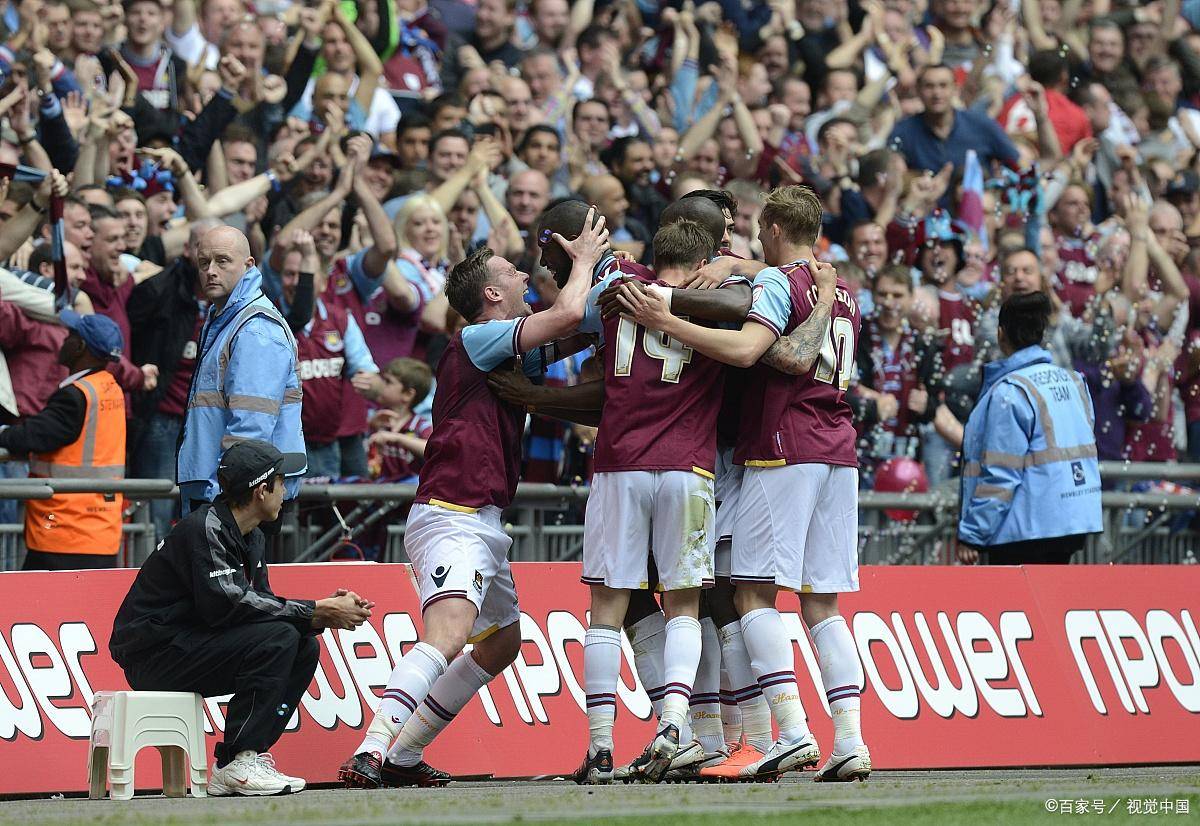 关于云达不莱梅主场大胜莱比锡红牛,取得关键胜利的信息 关于云达不莱梅主场大胜莱比锡红牛,取得关键胜利的信息