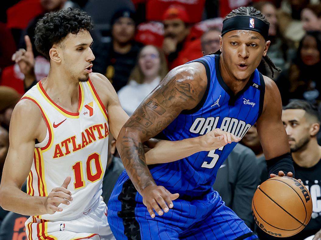 关于魔术队球员爆发，独得高分率队取胜的信息