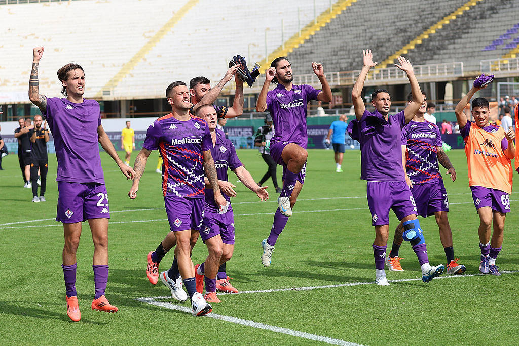 包含佛罗伦萨主场胜卡利亚里，取得累计三分的词条