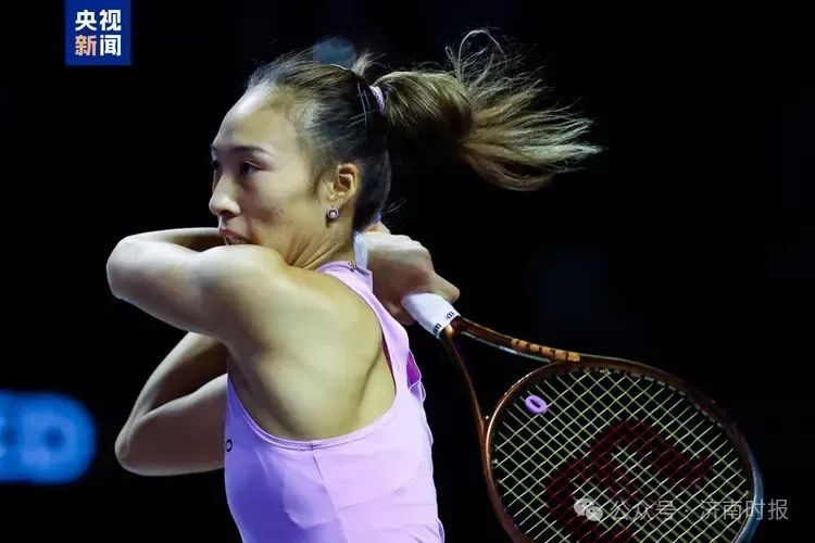 大奖赛巅峰对决!李娜能否带领球队逆转获胜? 大奖赛巅峰对决!李娜能否带领球队逆转获胜?