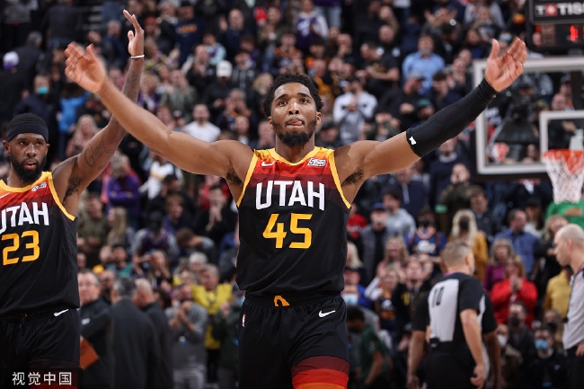 独行侠险胜米切尔，官方宣布新规关键表现点燃全场！